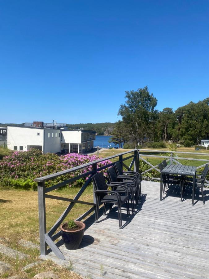 Hallestrand Vandrarhem Stromstad Bagian luar foto